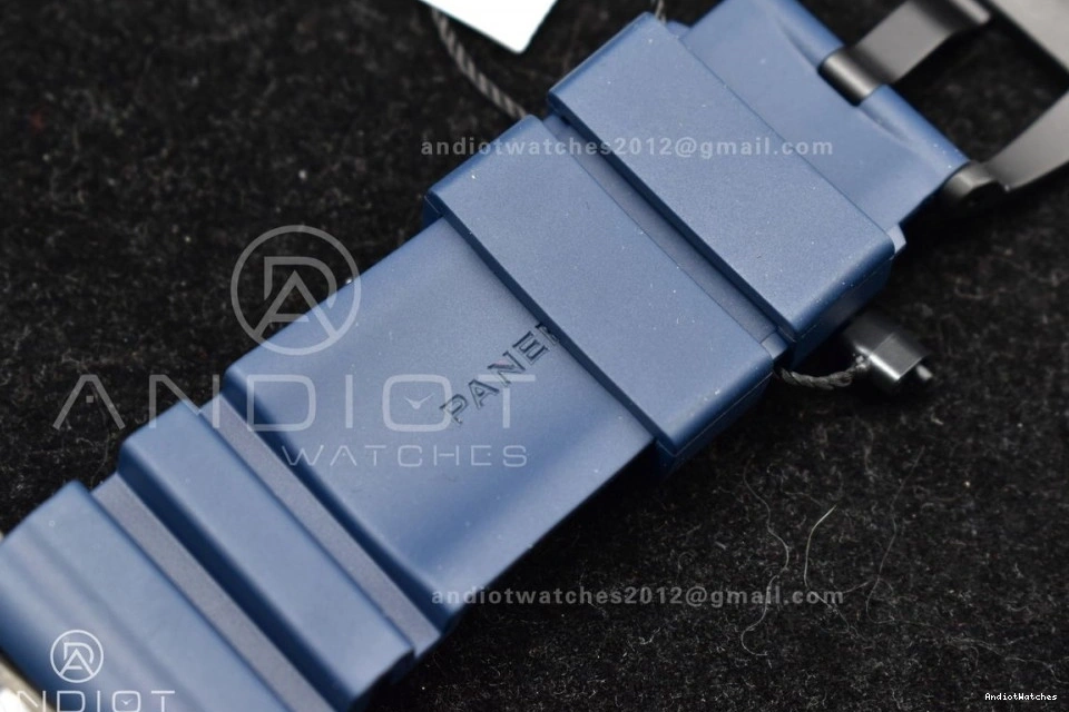 Dial W 439 Trendsetting P Best Carbotech SBF Blue 1:1 Blue Rubber Edition Strap PAM1232 on 0124